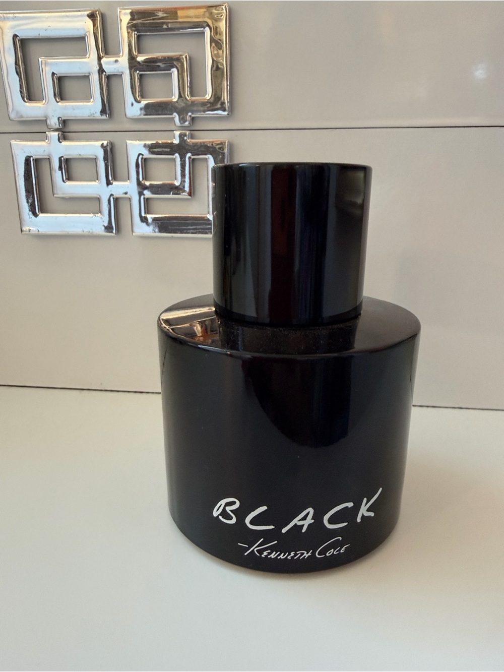 Kenneth Cole Black  Fragrance for men 100ml